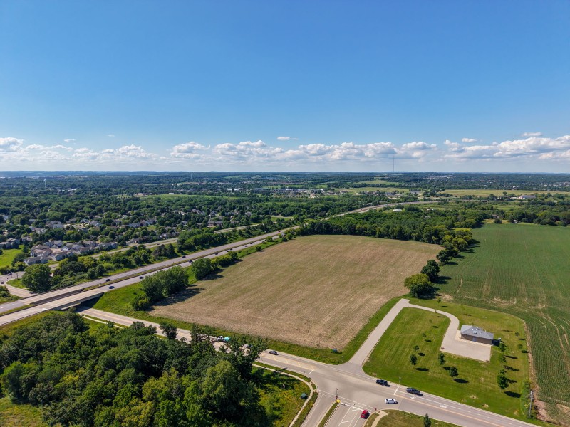 1-web-or-mls-846-liberty-dr.jpg